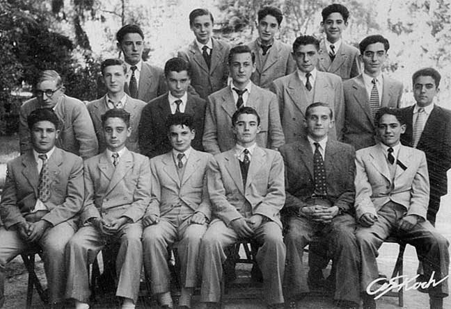 Alumnos de 3º de Comercio en 1950